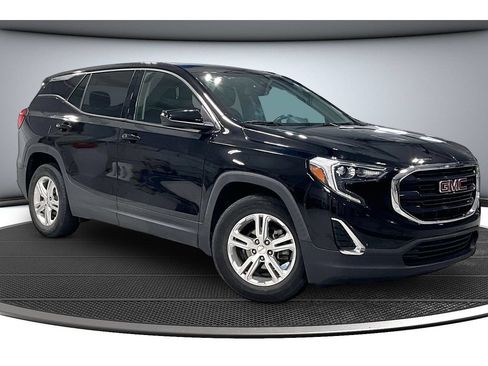 Used 2020 GMC Terrain SLE FWD image 2
