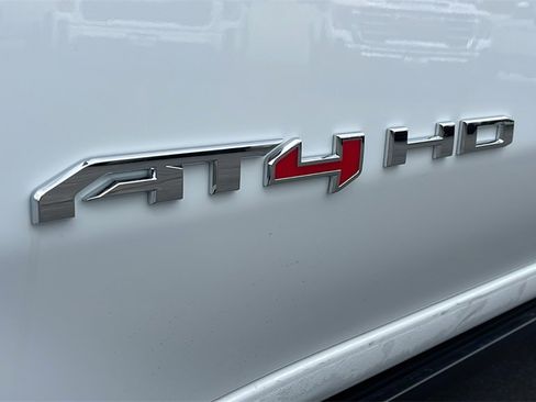 New 2026 GMC Sierra 2500 AT4 w/ AT4 Premium Plus Package image 10