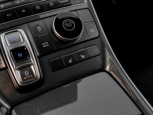 Used 2023 Hyundai Santa Fe SEL w/ Cargo Package image 27