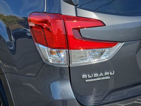 Used 2021 Subaru Forester Limited w/ Popular Package #3 image 36