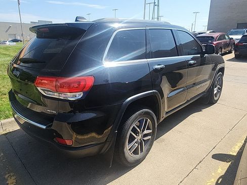 Used 2018 Jeep Grand Cherokee Limited AWD/4WD image 5