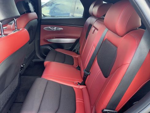 Used 2023 Genesis GV70 2.5T Sport Prestige w/ Sport Prestige Package image 6