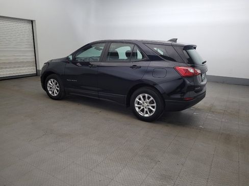 Used 2020 Chevrolet Equinox LS image 3