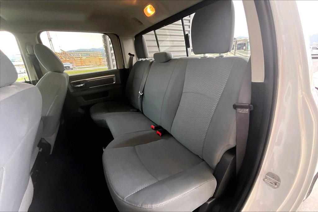 Used 2020 RAM 1500 Classic SLT AWD/4WD image 26