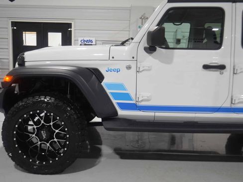 Used 2020 Jeep Wrangler Unlimited Sport S AWD/4WD image 6
