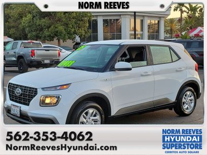 Used 2025 Hyundai Venue SE