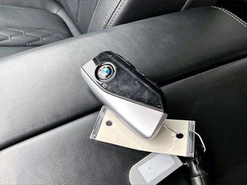 Used 2025 BMW X7 xDrive40i image 10