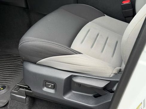 Certified 2024 Toyota Tacoma TRD Sport AWD/4WD image 17