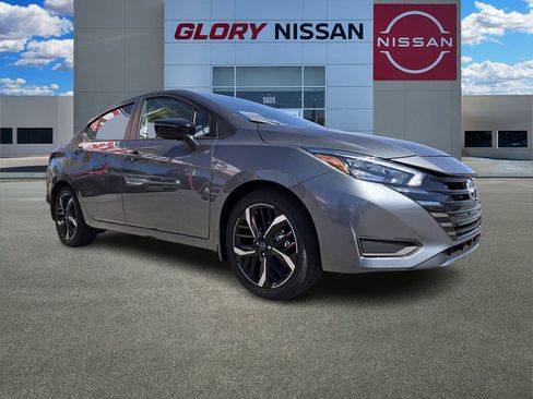 New 2025 Nissan Versa SR w/ Trunk Package image 1