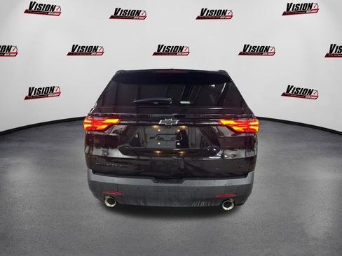 Used 2023 Chevrolet Traverse LT w/ Midnight/Sport Edition image 6