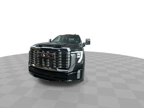 New 2025 GMC Sierra 2500 Denali image 3