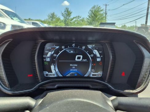 Used 2015 Alfa Romeo 4C Coupe w/ Leather Interior Group RWD image 20