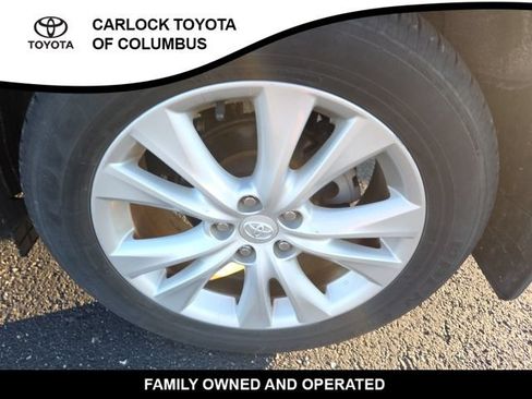 Used 2013 Toyota RAV4 Limited AWD/4WD image 11