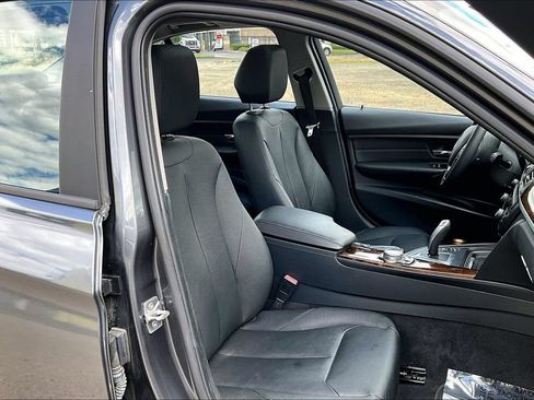 Used 2014 BMW 328i Sedan RWD image 10