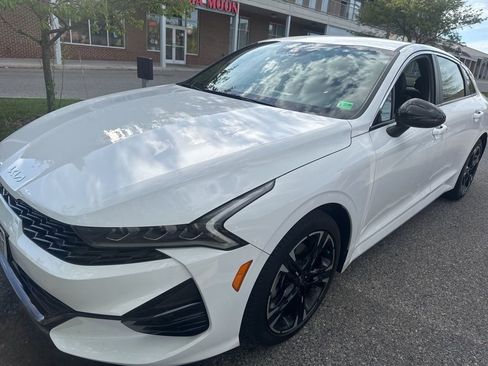 Used 2024 Kia K5 GT-Line w/ GT-Line Premium Package image 2