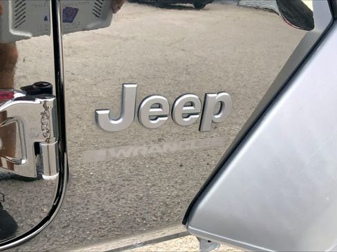 Used 2023 Jeep Wrangler Unlimited Sport AWD/4WD image 30