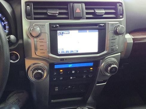 Used 2016 Toyota 4Runner Limited AWD/4WD image 9