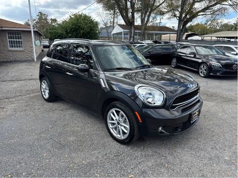 Used 2016 MINI Cooper Countryman S image 3