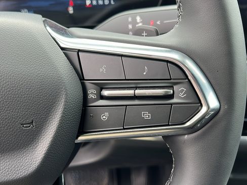 New 2026 Chevrolet Equinox LT w/ Safety and Technology Package AWD/4WD image 25