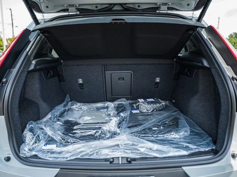 New 2026 Volvo XC40 B5 Core w/ Protection Package Premier AWD/4WD image 10