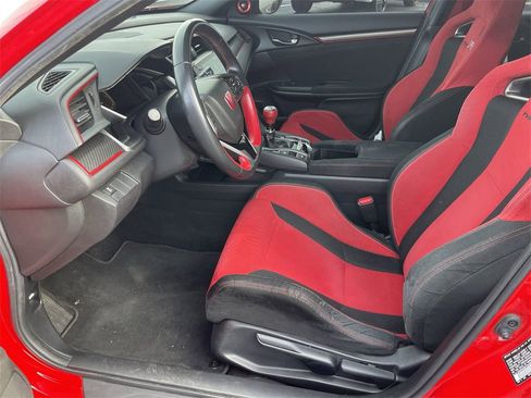 Used 2019 Honda Civic Type R image 8