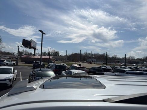 Used 2020 Chevrolet Tahoe Premier w/ Premier Plus Edition image 4