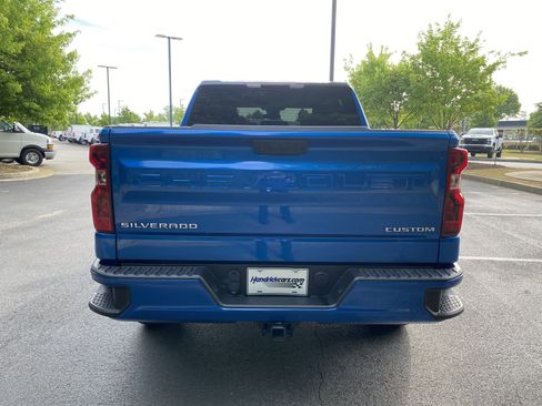 Used 2022 Chevrolet Silverado 1500 Custom image 8