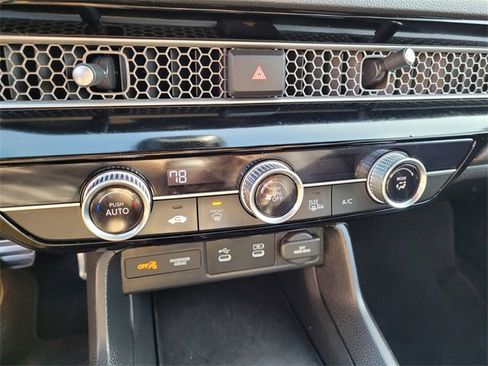 Certified 2025 Honda Civic Sport image 19