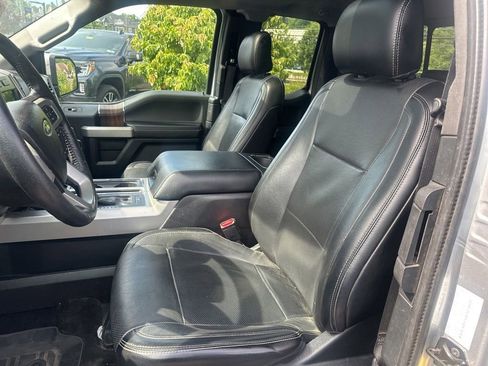 Used 2016 Ford F150 Lariat w/ Equipment Group 502A Luxury RWD image 5