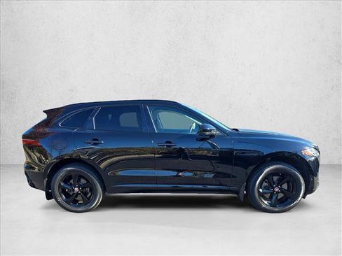 Used 2021 Jaguar F-PACE S image 4