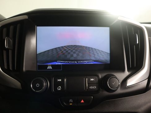 Used 2024 GMC Terrain SLT image 45