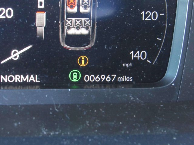 Certified 2025 Acura ADX AWD image 30