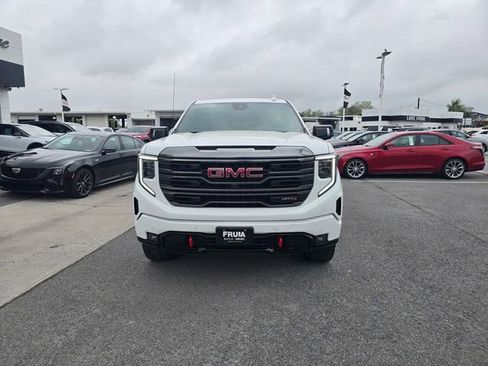 Used 2024 GMC Sierra 1500 AT4 w/ Technology Package AWD/4WD image 2