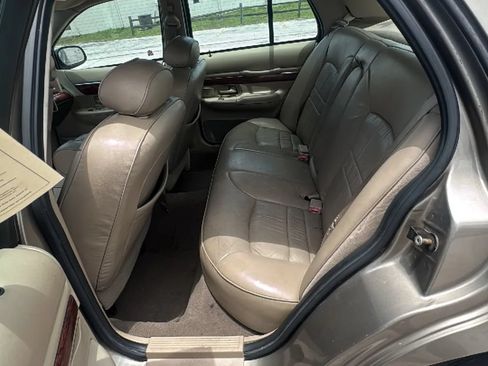 Used 2002 Mercury Grand Marquis GS RWD image 16