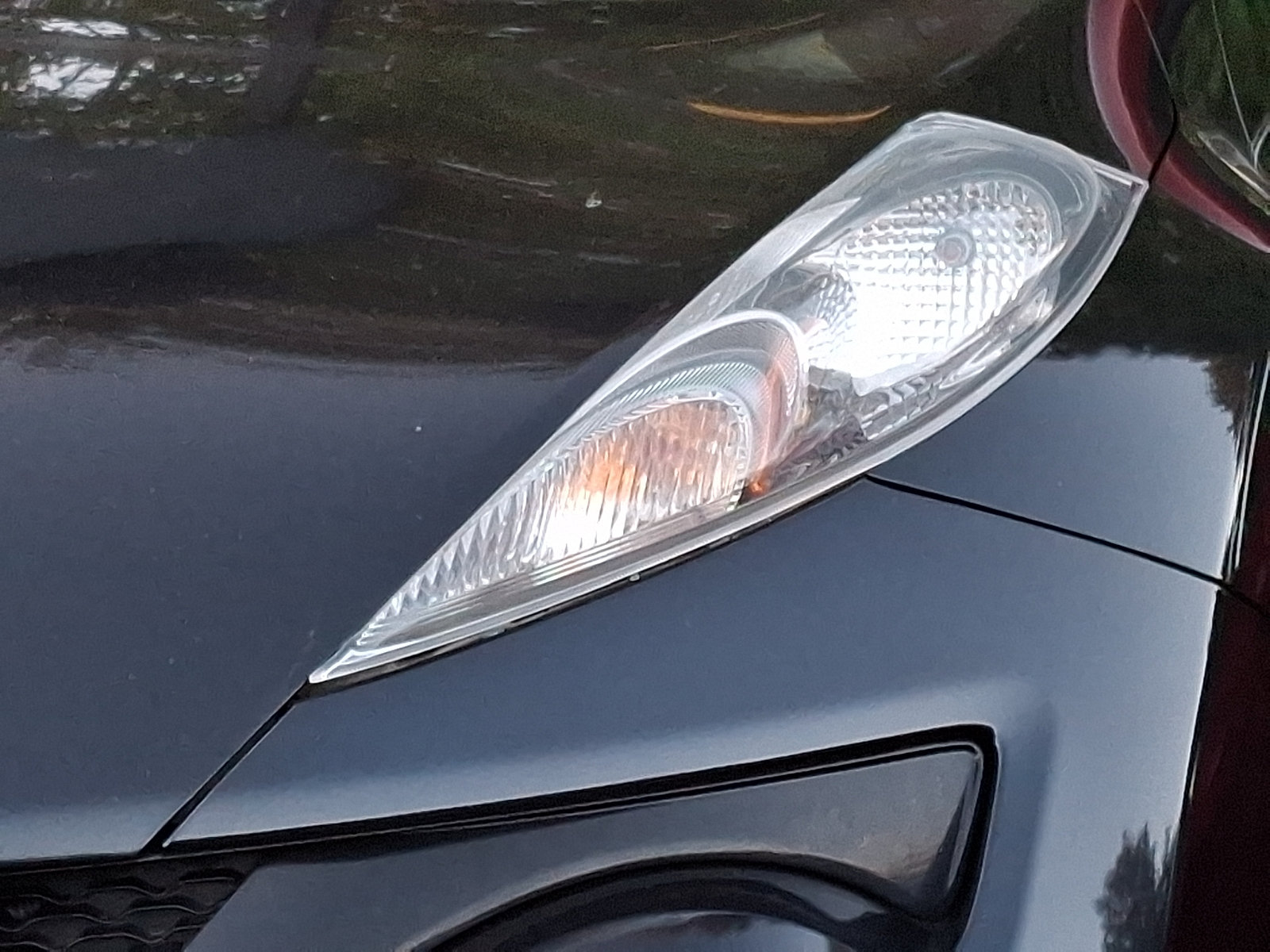Used 2013 Nissan Juke NISMO AWD/4WD image 9