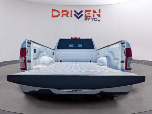 Used 2024 RAM 2500 Big Horn AWD/4WD image 30