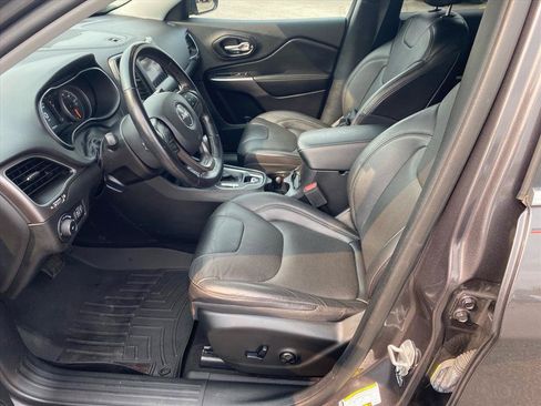 Used 2021 Jeep Cherokee Latitude Lux AWD/4WD image 9