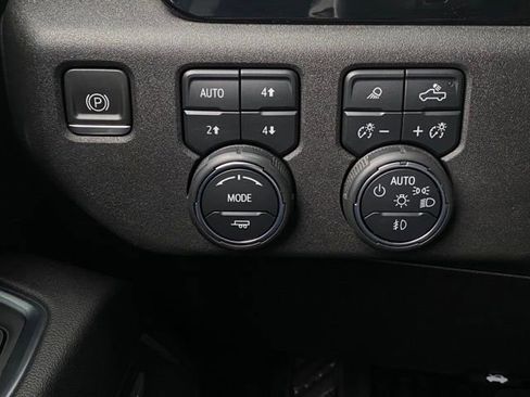 Used 2023 Chevrolet Silverado 1500 RST w/ Convenience Package II image 21