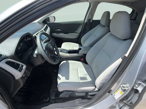 Used 2020 Honda HR-V EX image 18