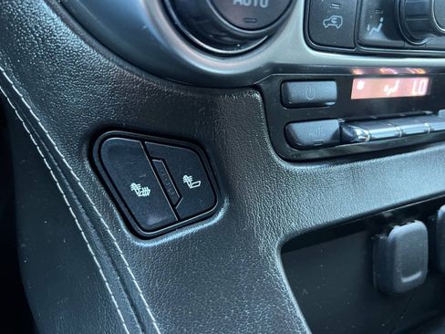 Used 2017 Chevrolet Tahoe LT AWD/4WD image 31