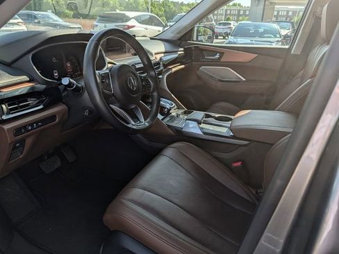 Certified 2024 Acura MDX SH-AWD w/ Technology Package image 36