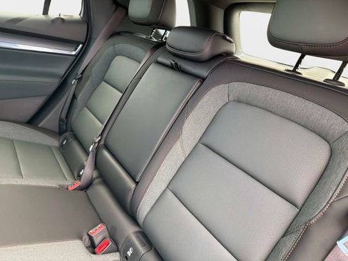 New 2026 GMC Terrain AT4 AWD/4WD image 13
