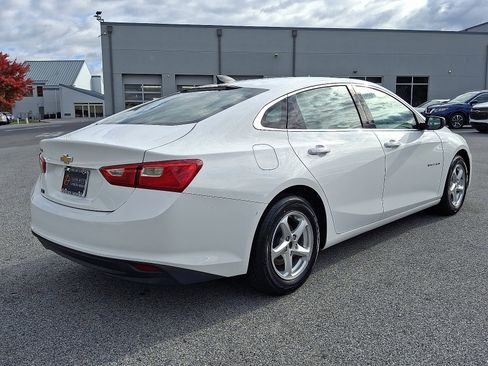 Used 2017 Chevrolet Malibu LS image 7