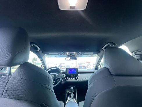 Used 2025 Toyota Corolla SE image 22