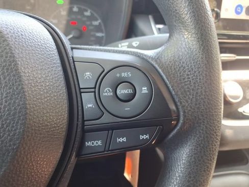 Used 2024 Toyota Corolla LE FWD image 20