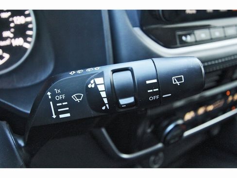 Certified 2023 Nissan Rogue SL w/ SL Premium Package image 18