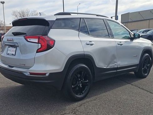 Used 2022 GMC Terrain AT4 w/ Tech Package image 8