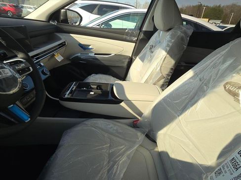 New 2026 Hyundai Tucson Limited image 6