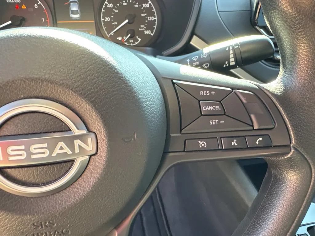 Used 2024 Nissan Altima 2.5 S FWD image 28
