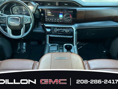 Used 2024 GMC Sierra 2500 Denali Ultimate AWD/4WD image 5